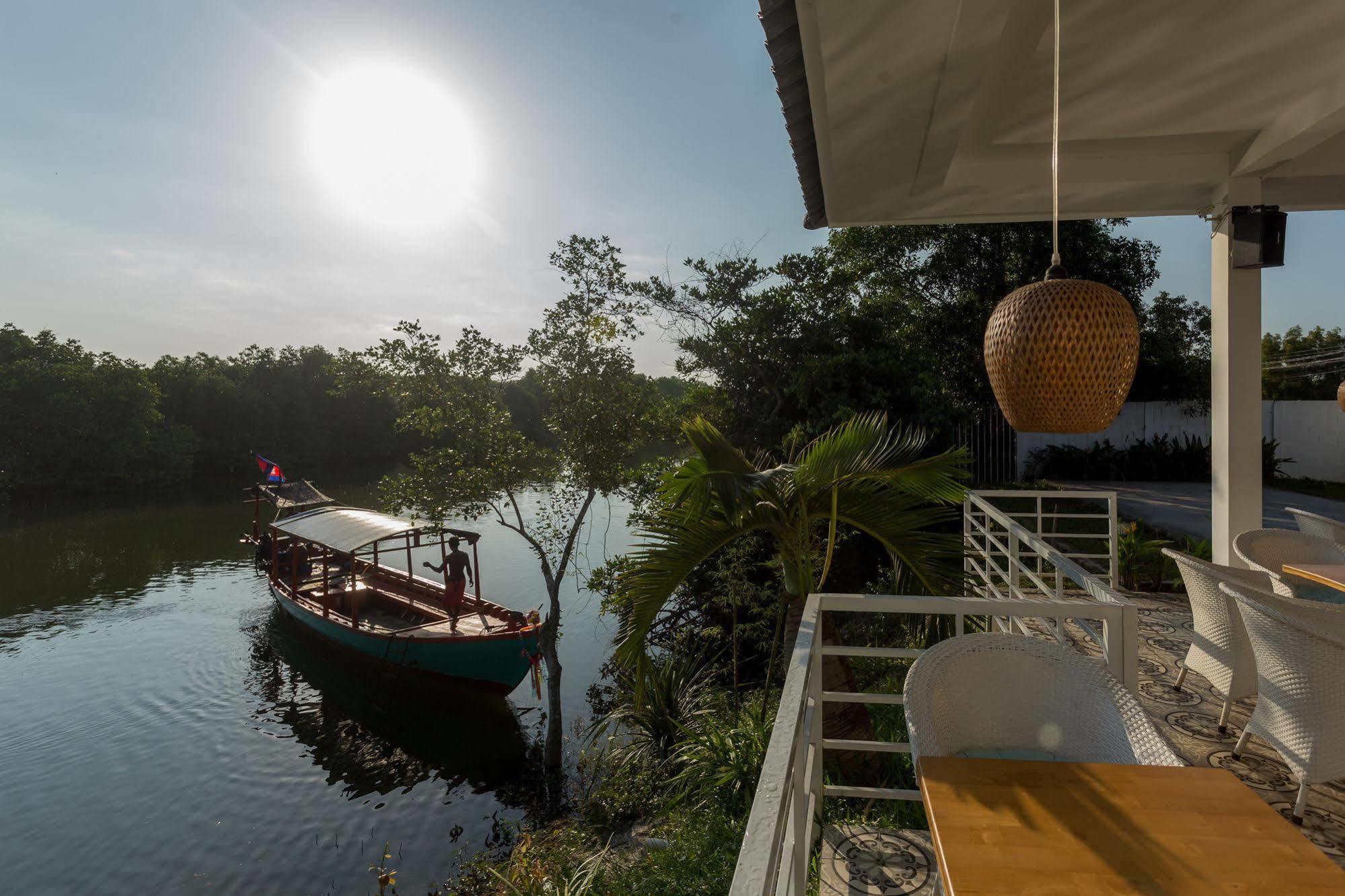 Otres Camp Bungalow สีหนุวิลล์ ภายนอก รูปภาพ